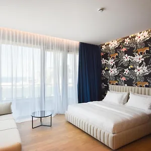 Hotel Flamingo &